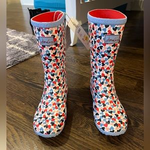 Brand new, with tags. Joules girl’s wellies. Size 4